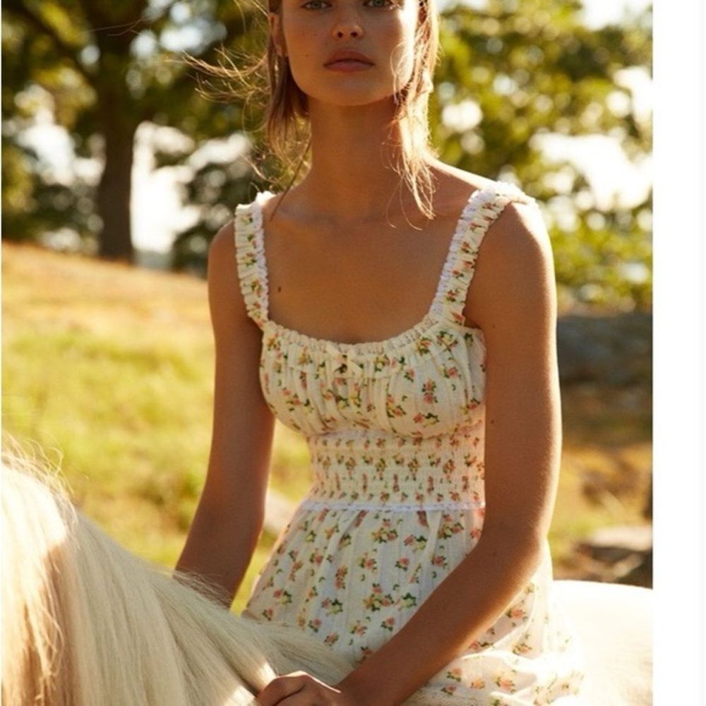 NWT For Love & Lemons Lola Pointelle Dress in Cream Floral Holiday 2020 Size XL - Picture 4 of 8